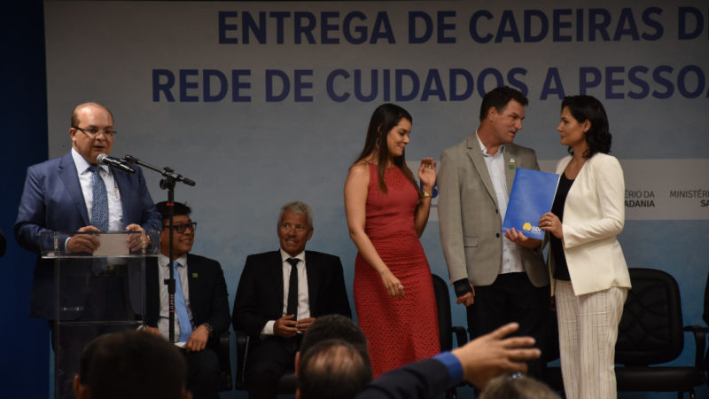 Governador Ibaneis Rocha, atendendo pedido do deputado distrital Iolando (PSC), anuncia a criação da Secretaria da Pessoa com Deficiência