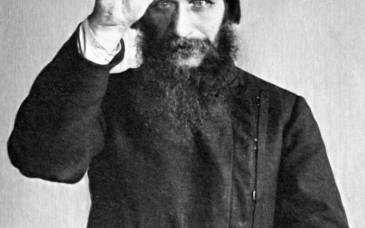 Poder, fé e Rasputin. Cem anos depois de sua morte, o fantasma do bruxo ainda caminha pela nossa política