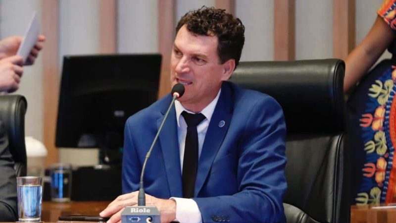 Pessoa com deficiência: Lei do Deputado Iolando é sancionada favorece crianças com adaptação de parques
