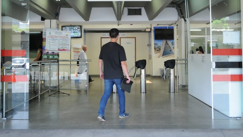 Plano de saúde para servidores deve começar a valer até julho, diz GDF; entenda proposta