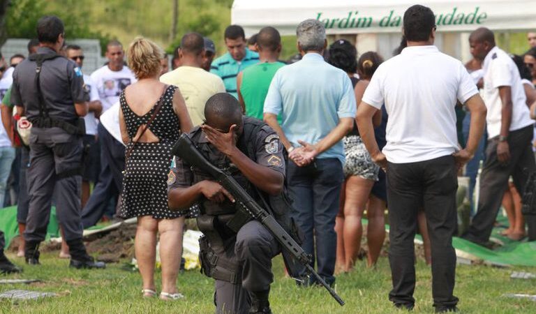 Quando morre um policial