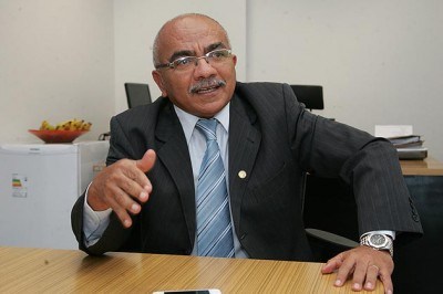 Deputado Chico Vigilante aciona Justiça contra mudanças na divulgação de mortes por coronavírus no DF