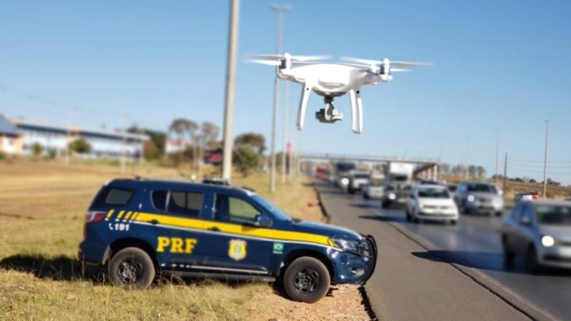 Drones são novas armas para multar motoristas imprudentes nas estradas