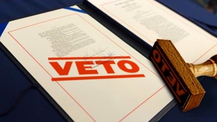 Senado derruba itens relativos ao salário da saúde e segurança