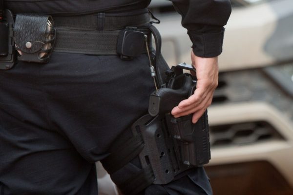 Polícia Militar do DF mantém suspensão da Taurus Armas