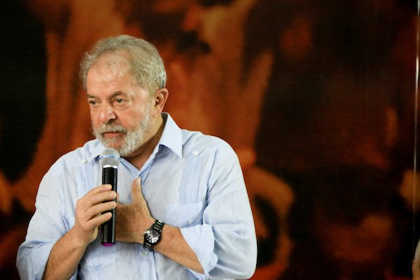 Fachin anula processos de Lula na Lava Jato, e petista fica elegível