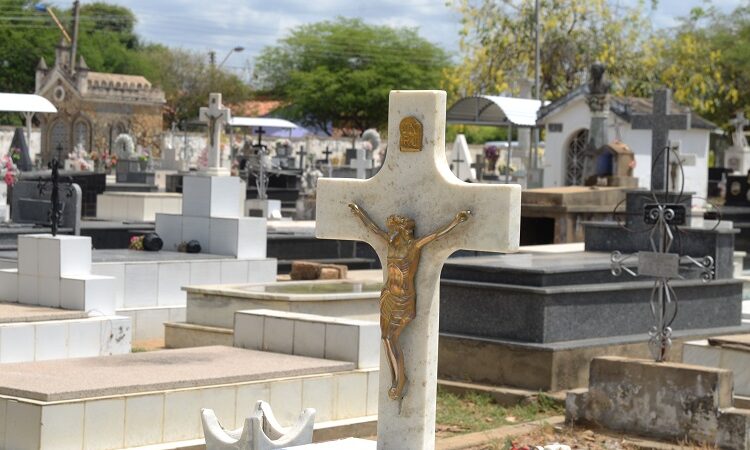 Em meio à pandemia, preços de serviços funerários sobem 19% no DF