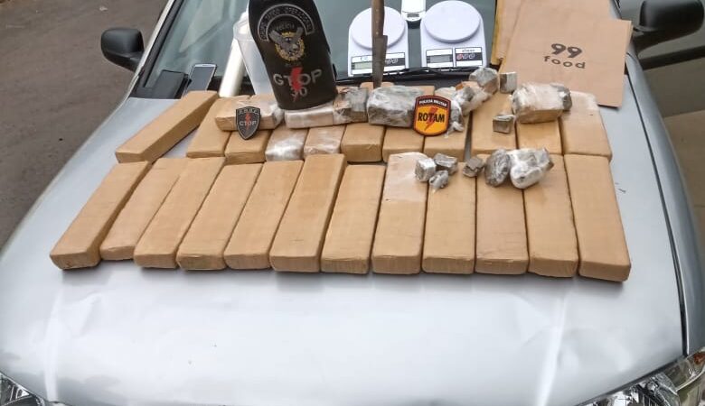 Delivery do tráfico: PMDF prende traficante com 20Kg de maconha