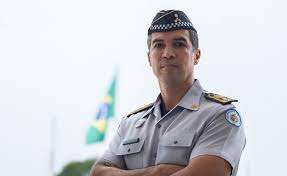“O meu compromisso é uma atenção muito especial com a saúde do policial”