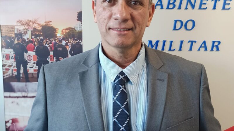Sargento da Reserva recebe de aprovados na PMDF uma bela homenagem