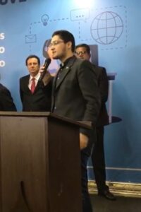 Futebol Político no DF por Fernando Fidelis