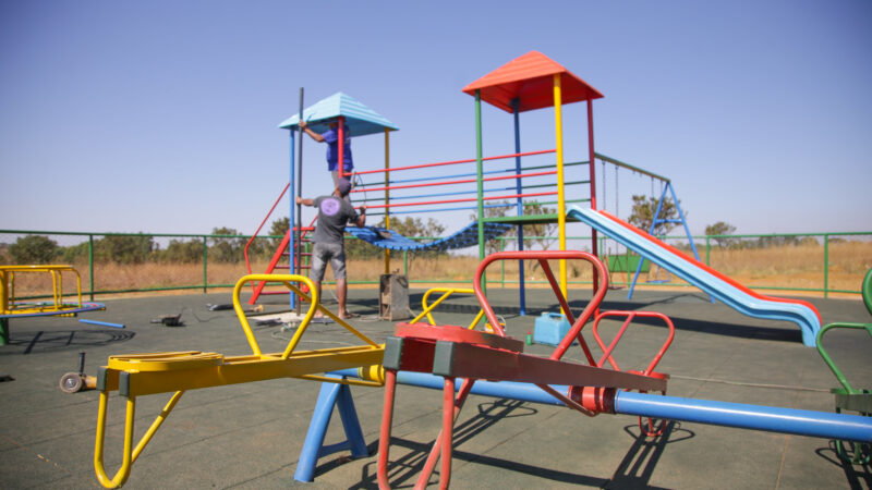 Parques recebem R$ 2,1 milhões para iluminação e guaritas