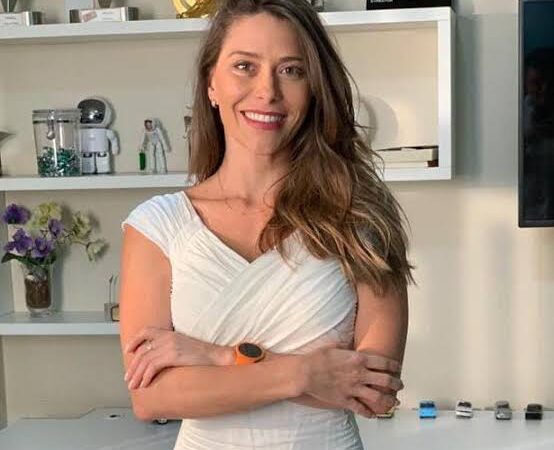Júlia Lucy se destaca em pesquisa e mostra que a população do DF aprova seu nome