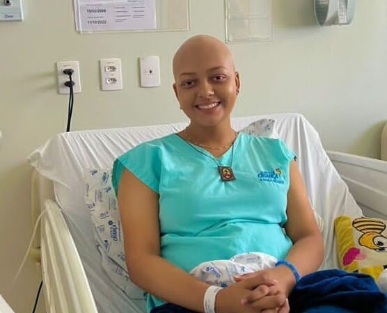 Aluna do Colégio Militar Tiradentes pede ajuda para tratar a Sarcoma de Ewing