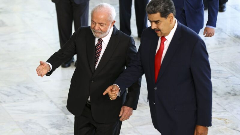 Lula diz que retomada de relação com Venezuela é plena