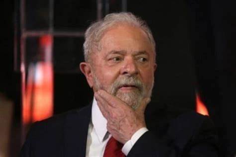 É melhor Lula colocar as barbas de molho
