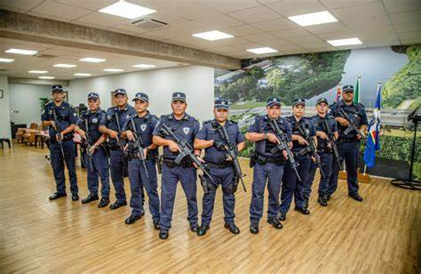 Guardas municipais querem ser PMs: só falta virar polícia